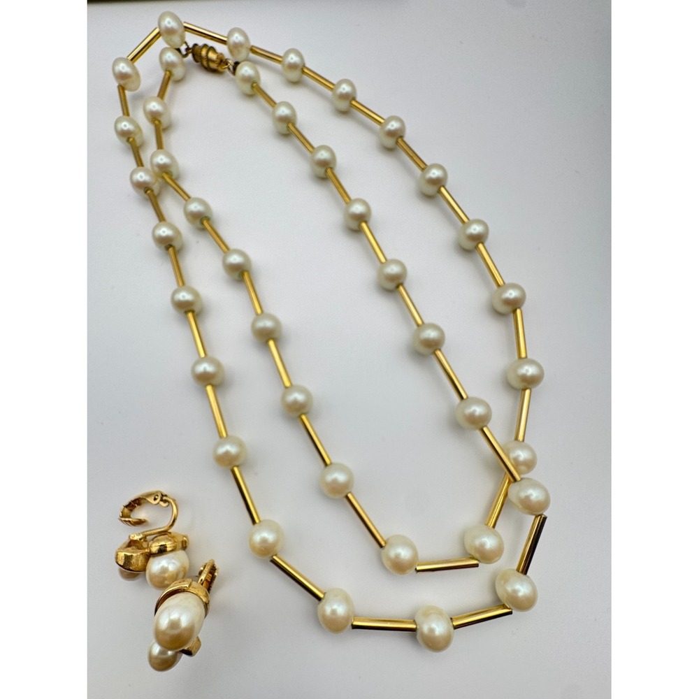 Vintage Faux Pearl Necklace Earring Set Bar Link  MCM Style 30" Clip On